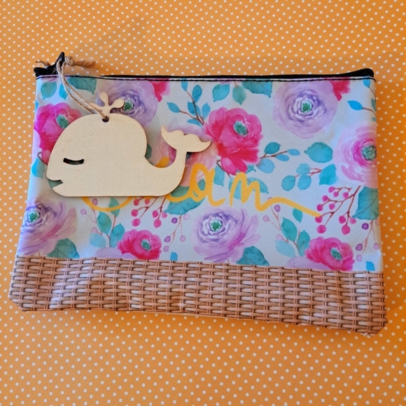 Earth's Candy by Lu Gaeta necklace and "Dream" pouch - Picture 3 of 8